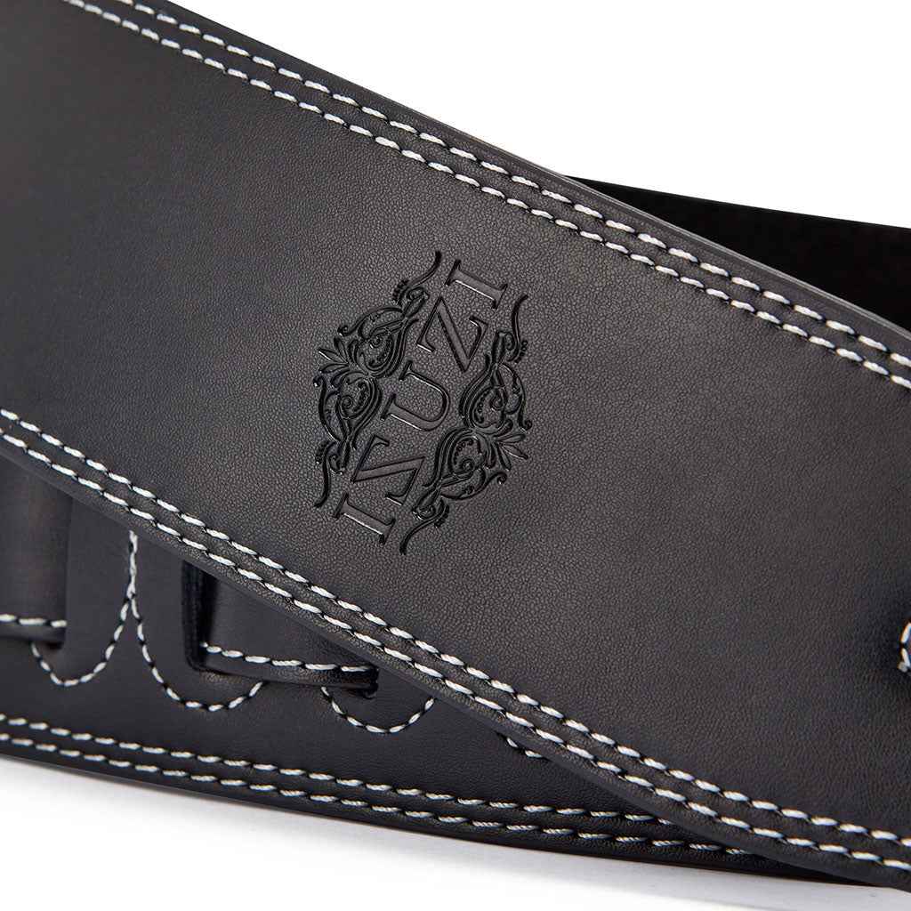 ISUZI LP-202WH leather guitar strap with white stitching – view 2 of 3