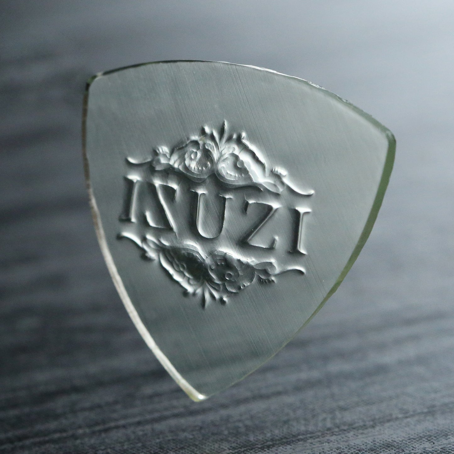 ISUZI KUP-80 Ukulele Plectrum